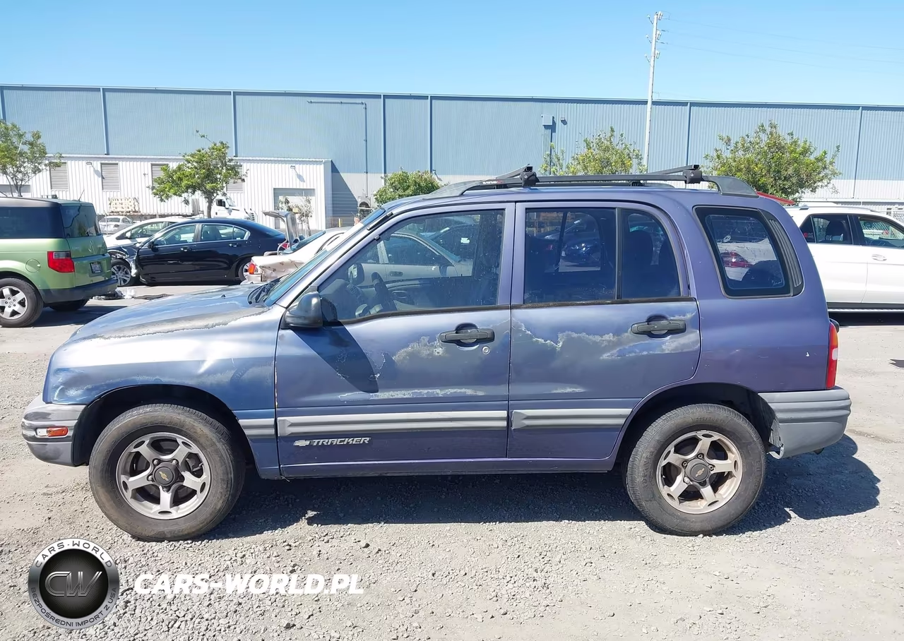 1999 Chevrolet Tracker VIN:2CNBE13C9X6931762 - 14