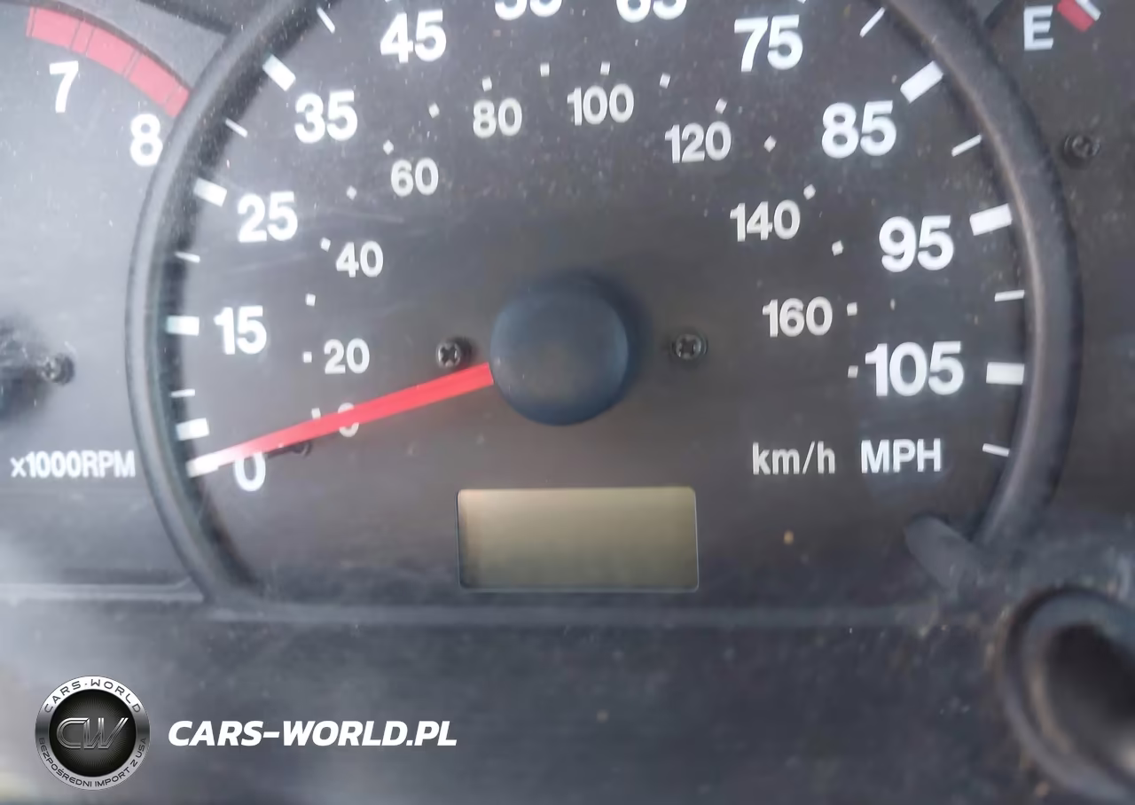 1999 Chevrolet Tracker VIN:2CNBE13C9X6931762 - 15
