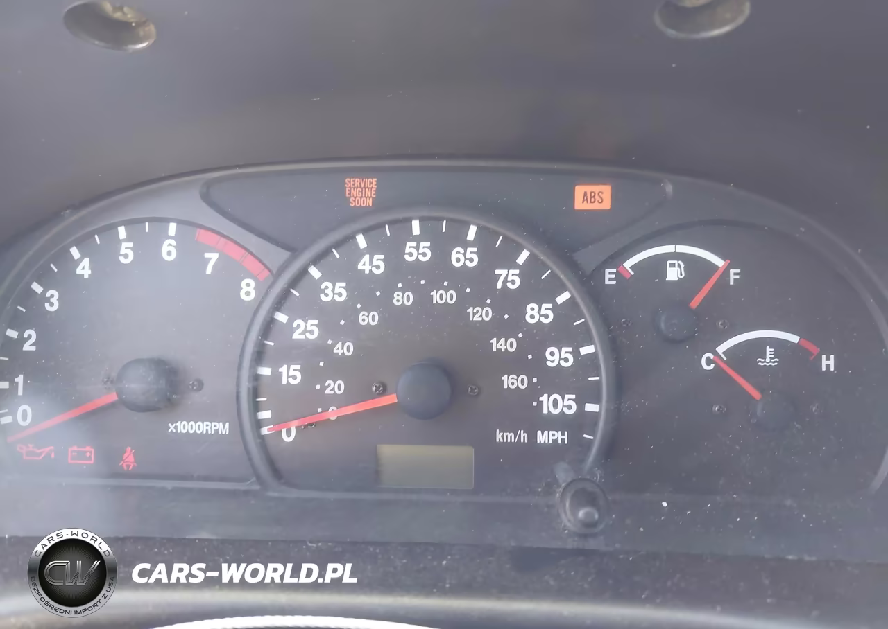 1999 Chevrolet Tracker VIN:2CNBE13C9X6931762 - 7