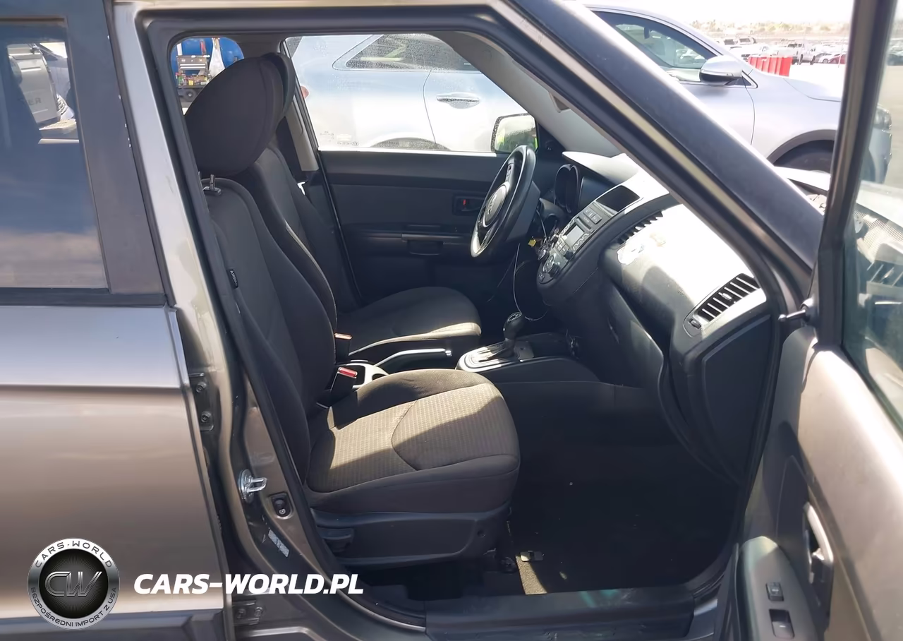 2013 Kia Soul VIN:KNDJT2A56D7605624 - 5