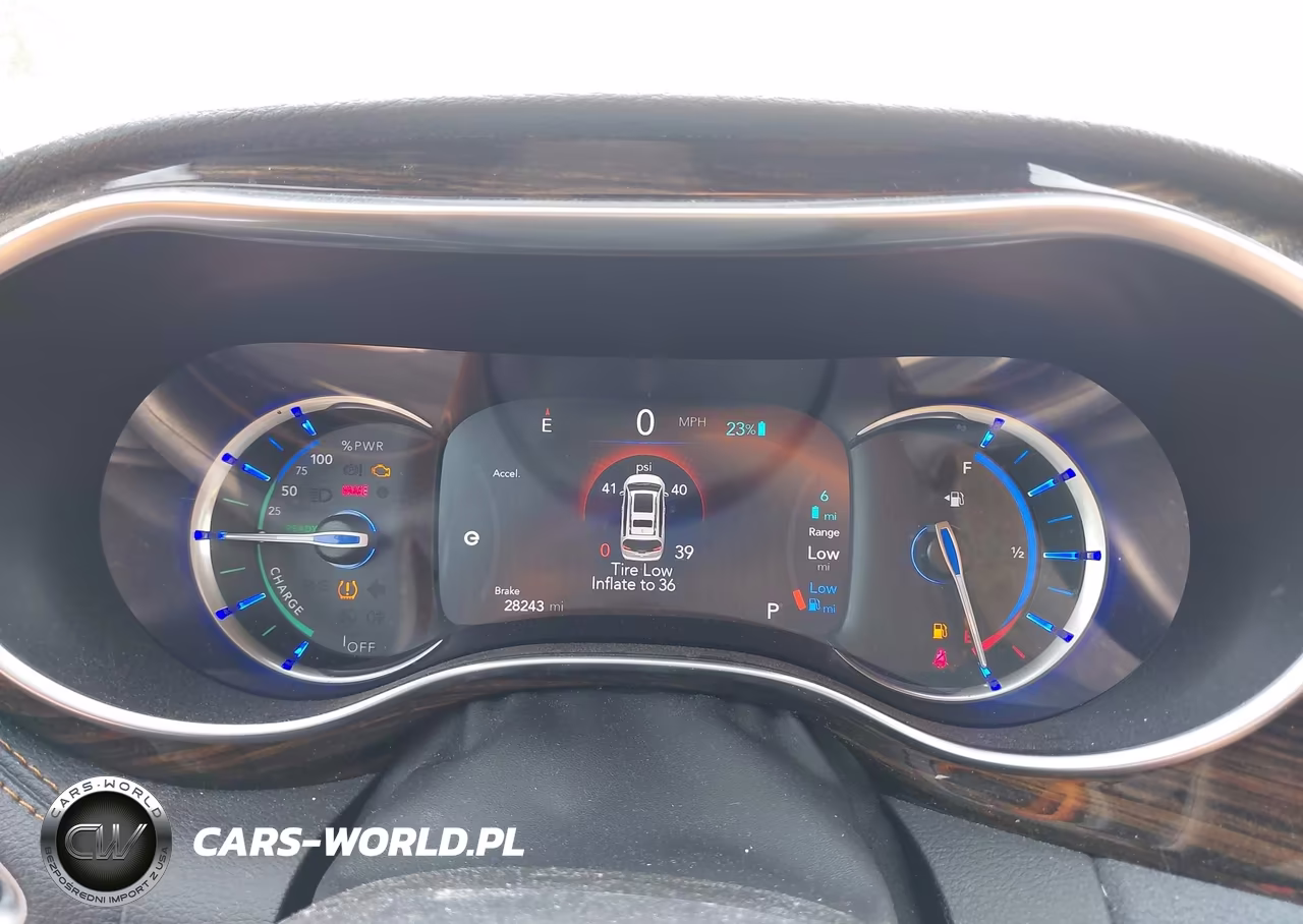 2023 Chrysler Pacifica Hybrid Pinnacle VIN:2C4RC1N71PR562774 - 7