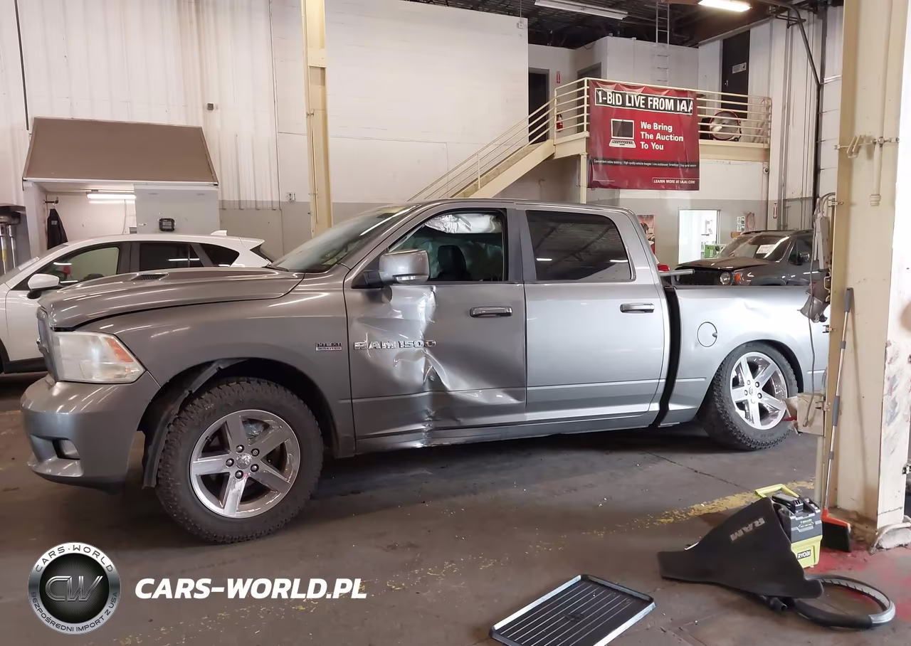 2011 Ram Ram 1500 Sport VIN:1D7RB1CT9BS514925 - 14