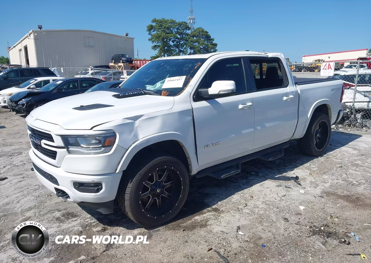 2020 Ram 1500 Laramie 4X4 5'7 Box VIN:1C6SRFJT9LN370243 - 2