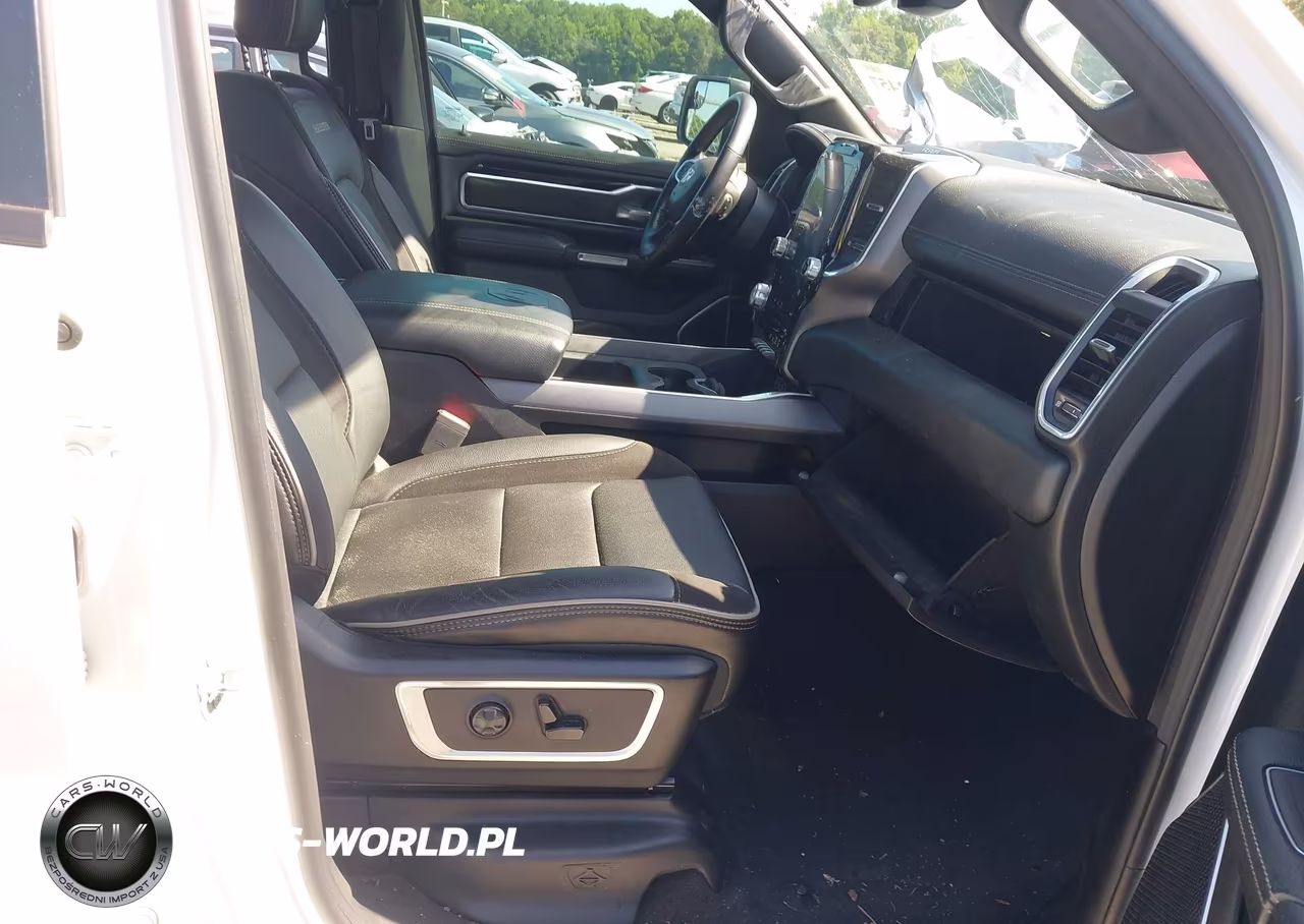 2020 Ram 1500 Laramie 4X4 5'7 Box VIN:1C6SRFJT9LN370243 - 5