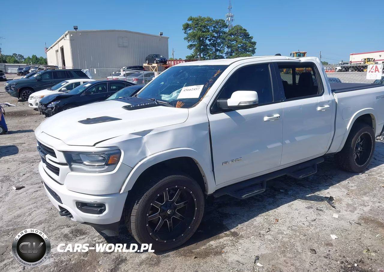 2020 Ram 1500 Laramie 4X4 5'7 Box VIN:1C6SRFJT9LN370243 - 6