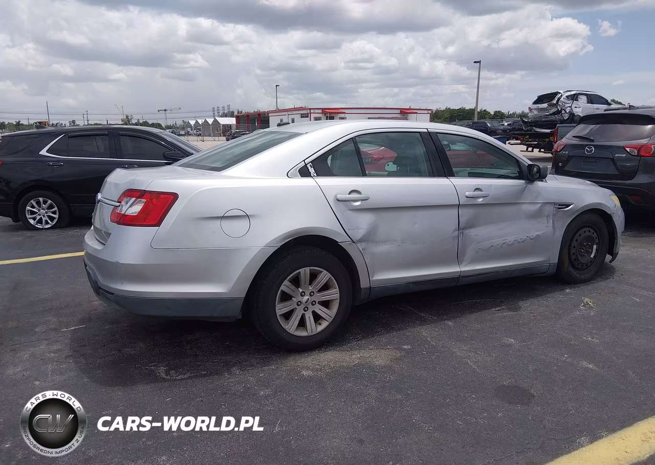 2011 Ford Taurus Se VIN:1FAHP2DW3BG173035 - 4