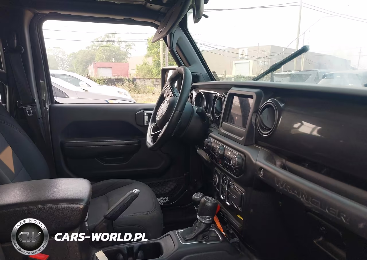 2019 Jeep Wrangler Unlimited Sport Altitude 4X4 VIN:1C4HJXDN0KW685664 - 5