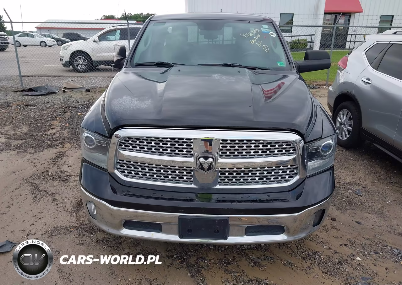 2015 Ram 1500 Laramie VIN:1C6RR7JM2FS574112 - 21