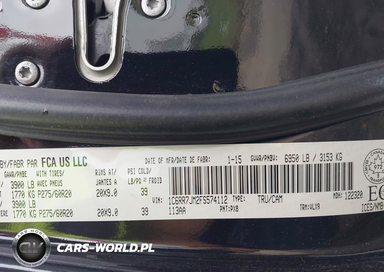 2015 Ram 1500 Laramie VIN:1C6RR7JM2FS574112 - 9