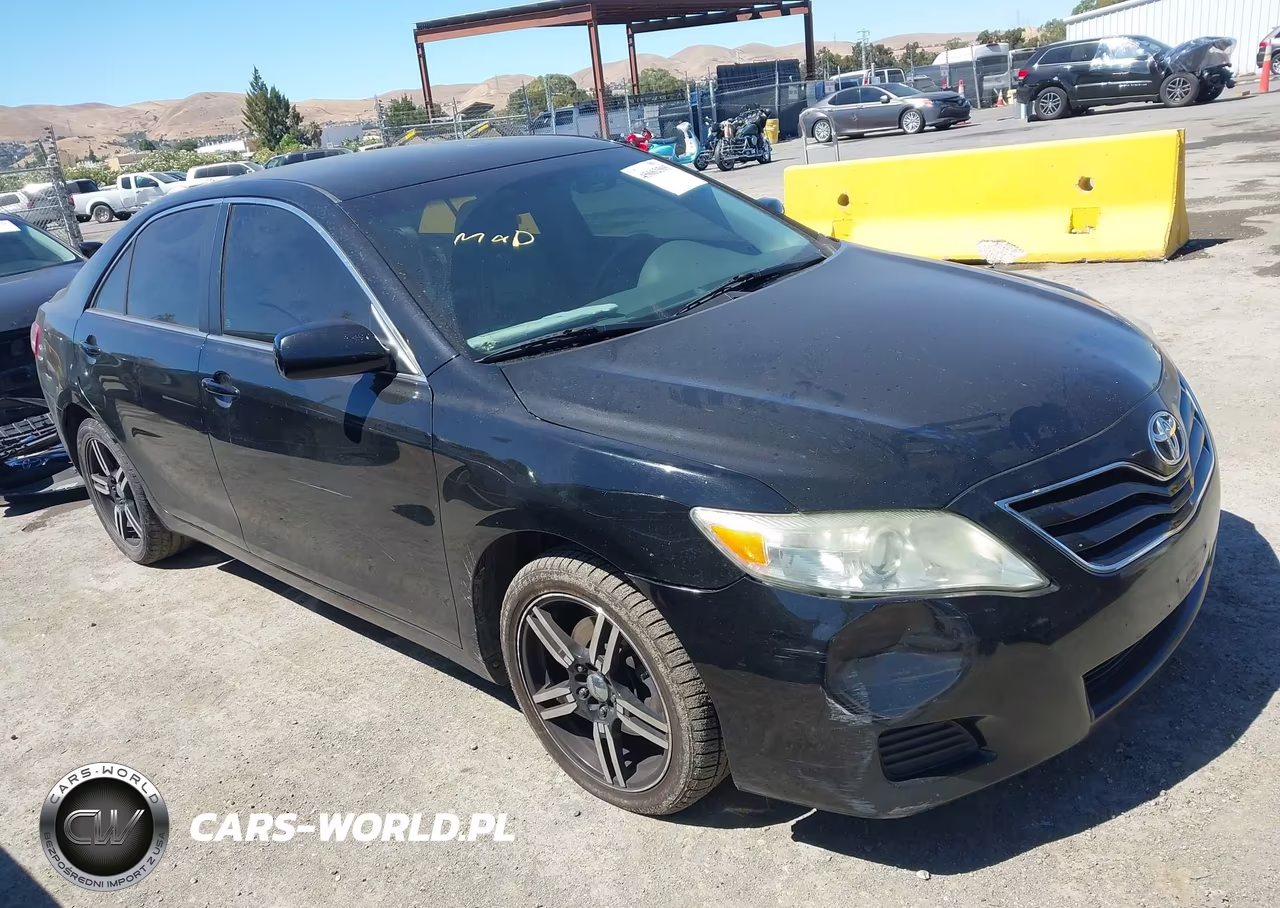 2011 Toyota Camry Le VIN:4T4BF3EK4BR130301 - 1