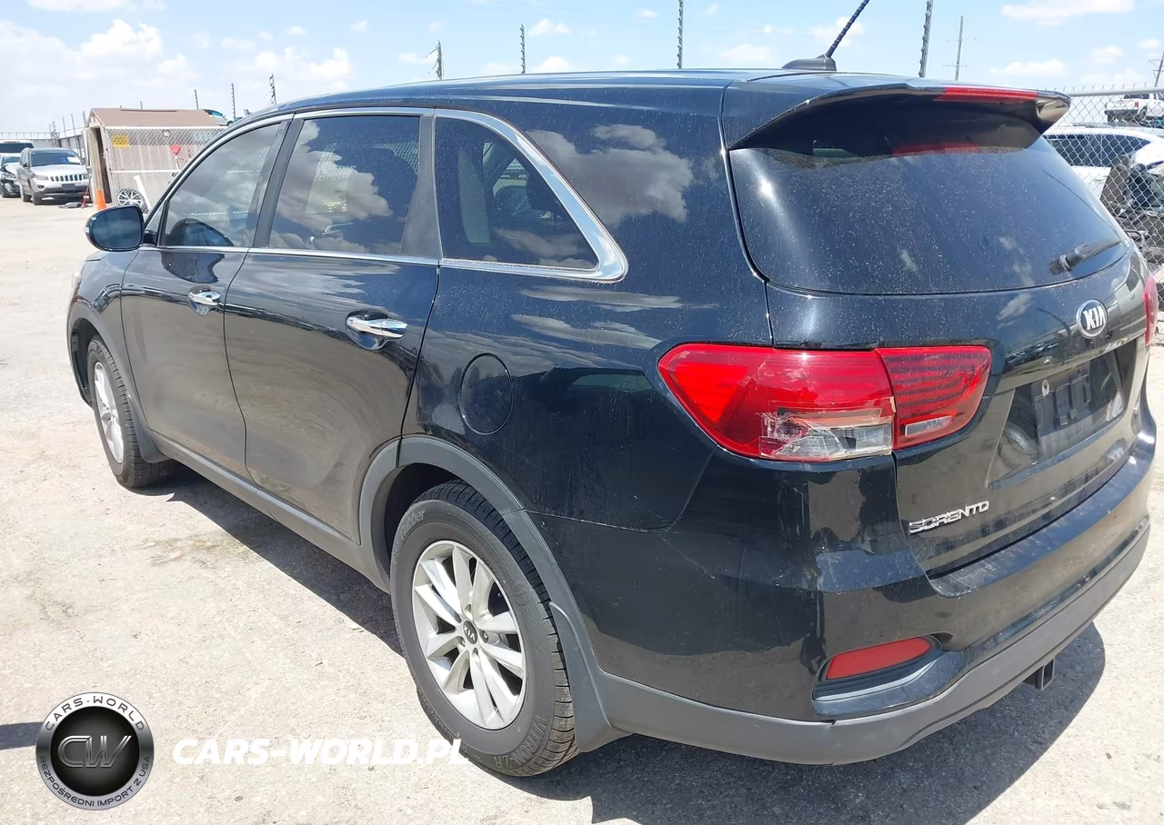 2019 Kia Sorento 2.4L L VIN:5XYPG4A33KG567049 - 3
