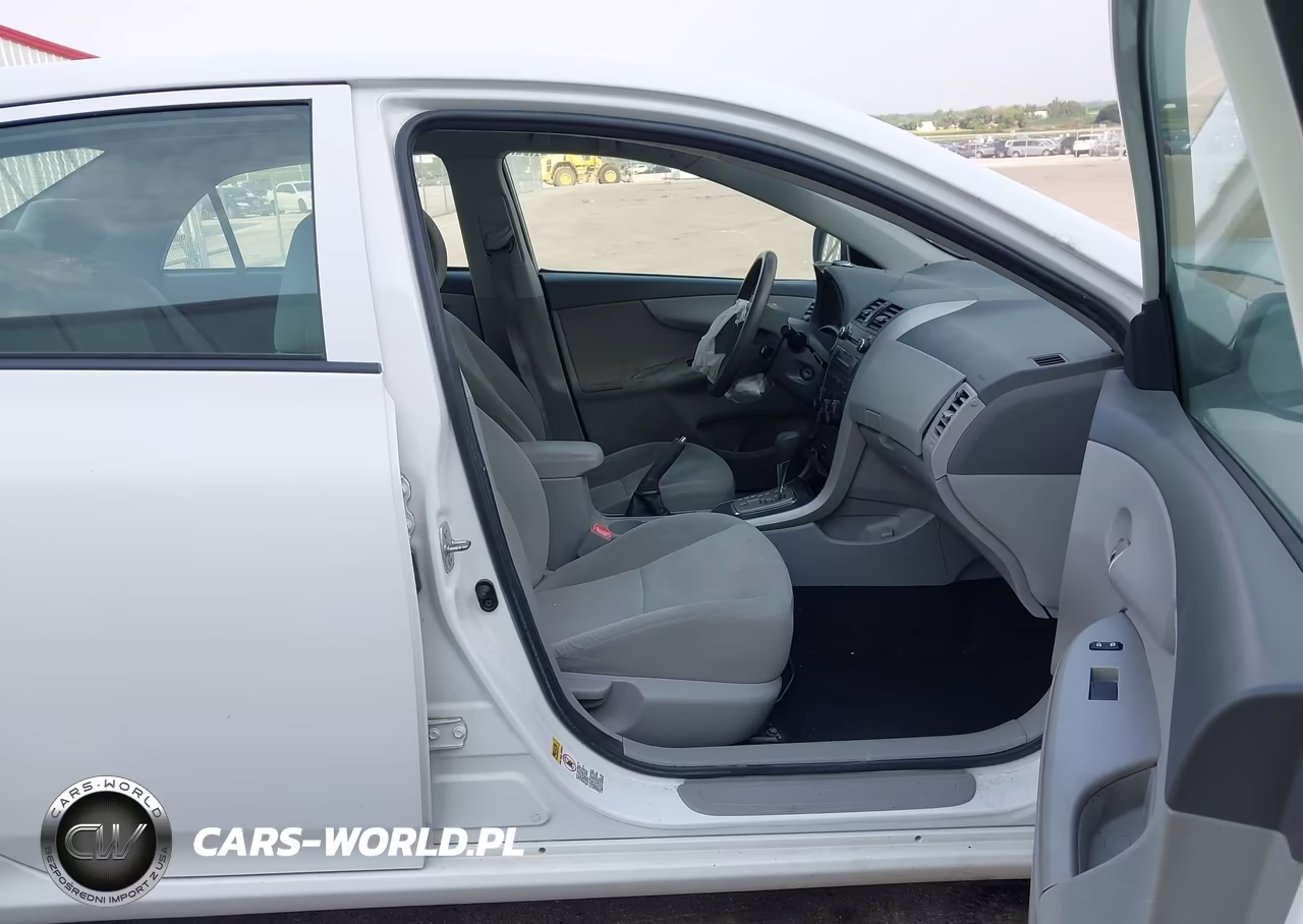 2010 Toyota Corolla Le VIN:1NXBU4EE7AZ279705 - 5