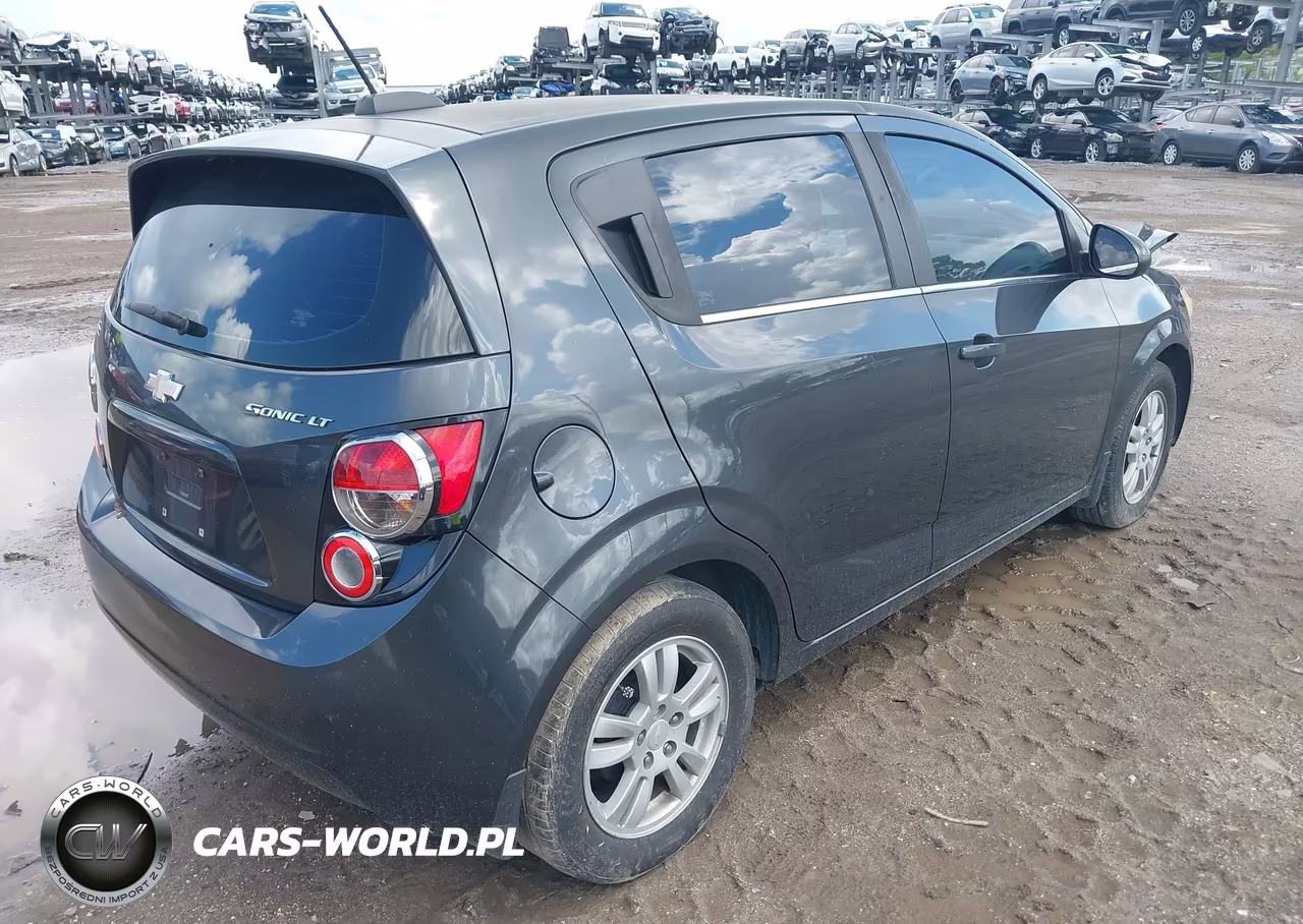 2016 Chevrolet Sonic Lt Auto VIN:1G1JC6SH7G4115935 - 4