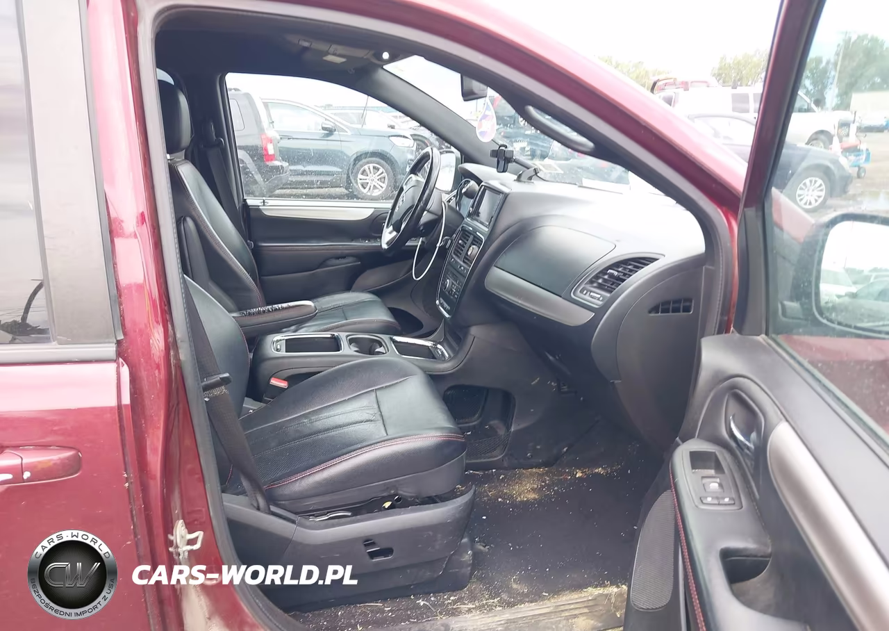 2017 Dodge Grand Caravan Gt VIN:2C4RDGEG2HR699143 - 5