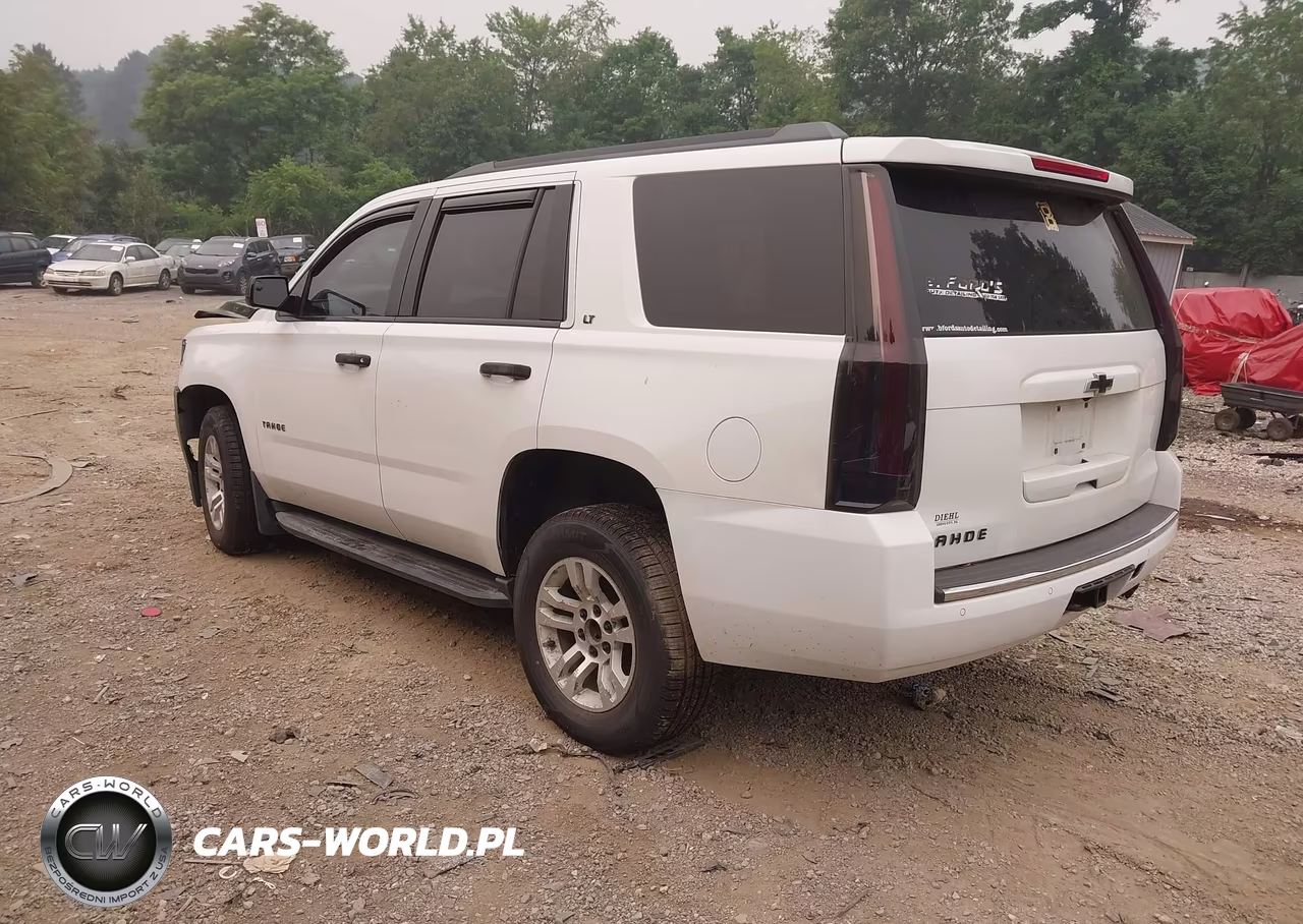 2015 Chevrolet Tahoe Lt VIN:1GNSKBKC3FR295693 - 3