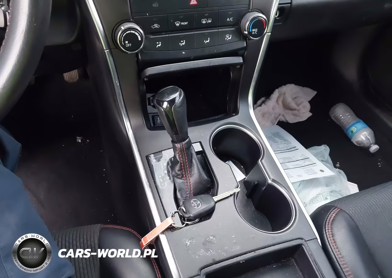 2017 Toyota Camry Se VIN:4T1BF1FK5HU628643 - 11