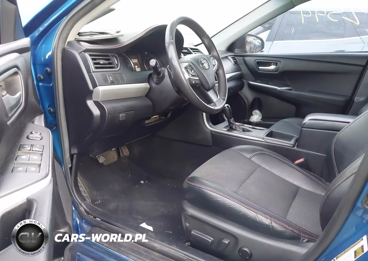 2017 Toyota Camry Se VIN:4T1BF1FK5HU628643 - 5