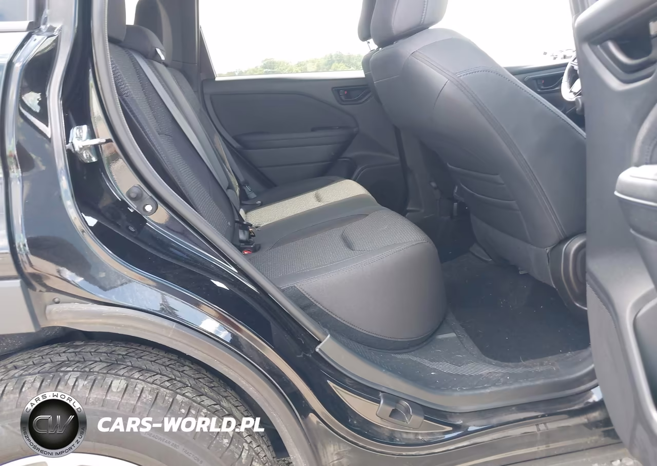 2025 Subaru Forester Premium VIN:JF2SLDDC0SH446652 - 8