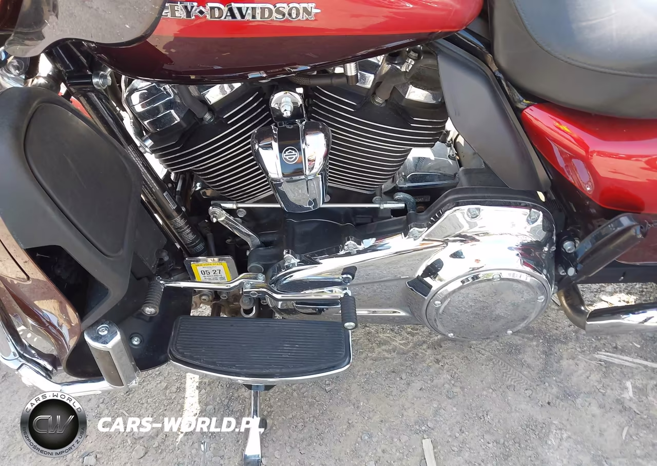 2018 Harley-Davidson Flhtkl Ultra Limited Low VIN:1HD1KKD1XJB651251 - 9