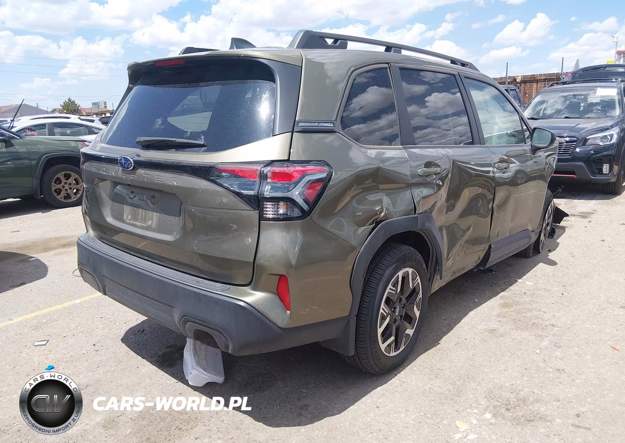 2025 Subaru Forester Premium VIN:JF2SLDDC2SH492130 - 4