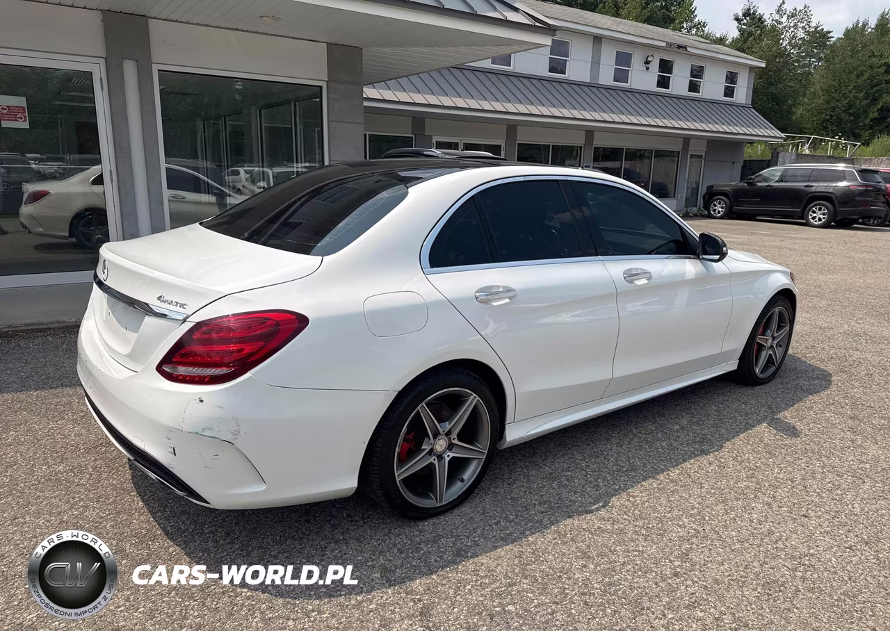 2015 Mercedes-Benz C 300 4Matic VIN:55SWF4KB9FU000313 - 4