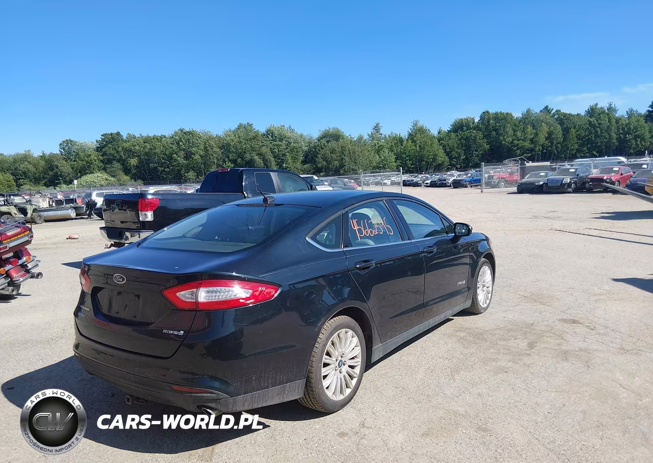 2014 Ford Fusion Hybrid S VIN:3FA6P0UU9ER274362 - 4