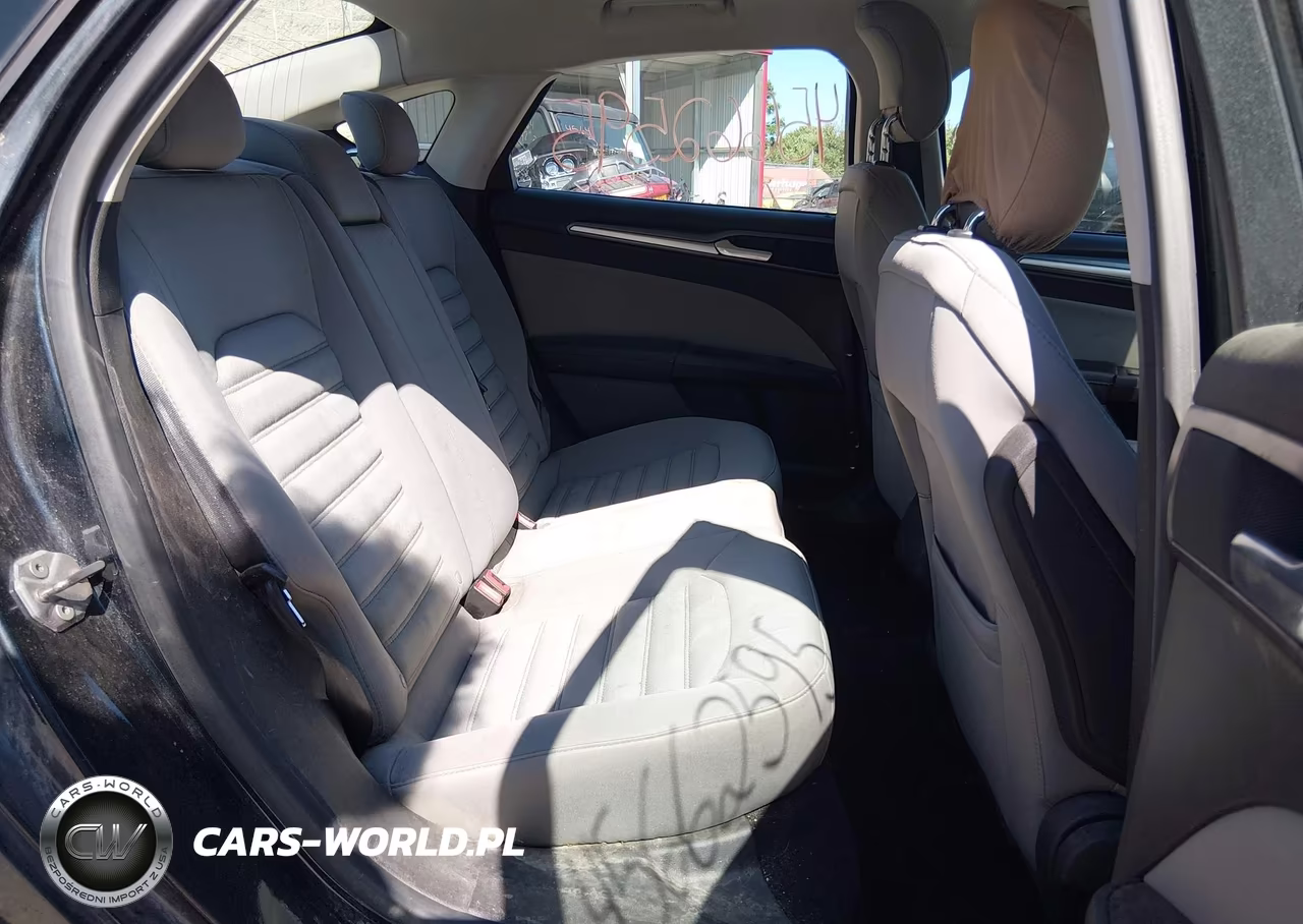 2014 Ford Fusion Hybrid S VIN:3FA6P0UU9ER274362 - 8