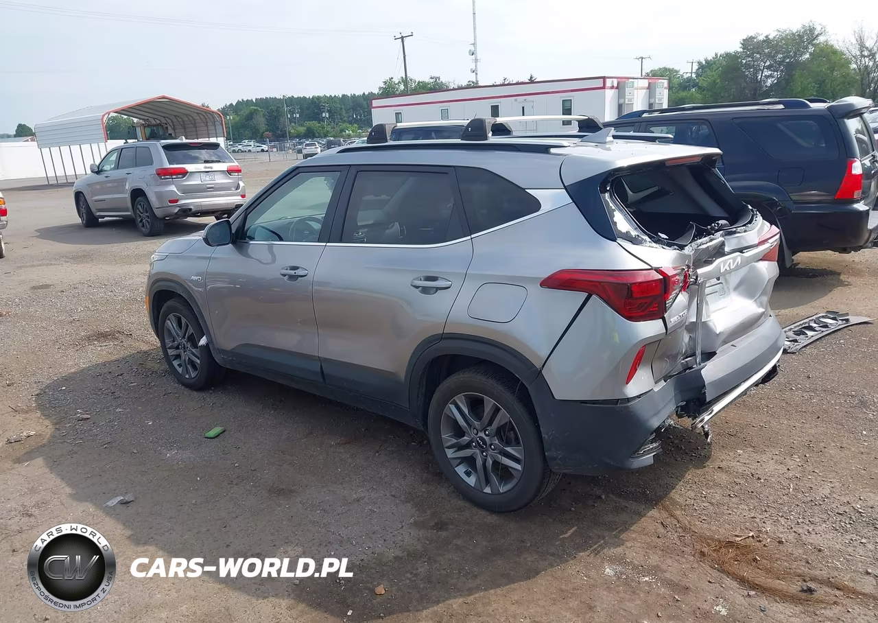 2022 Kia Seltos S VIN:KNDEUCAA0N7315592 - 3