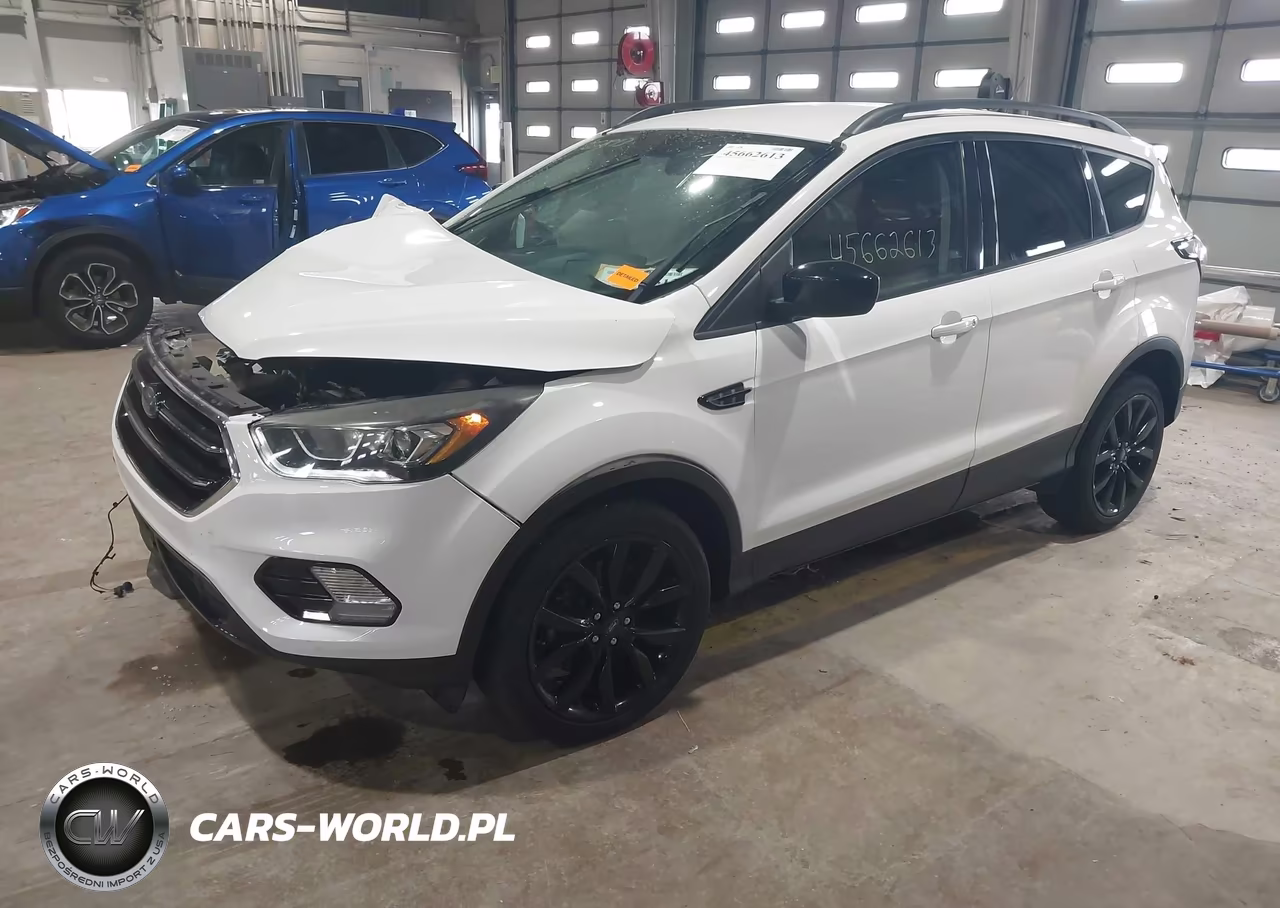 2018 Ford Escape Se VIN:1FMCU9GD8JUA20422 - 2