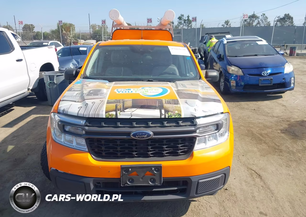 2024 Ford Maverick Xlt VIN:3FTTW8H36RRA46924 - 12