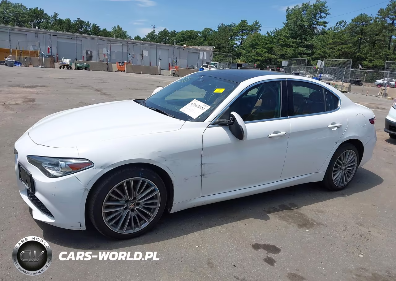 2018 Alfa Romeo Giulia Ti Lusso Awd VIN:ZARFAEEN5J7569949 - 6