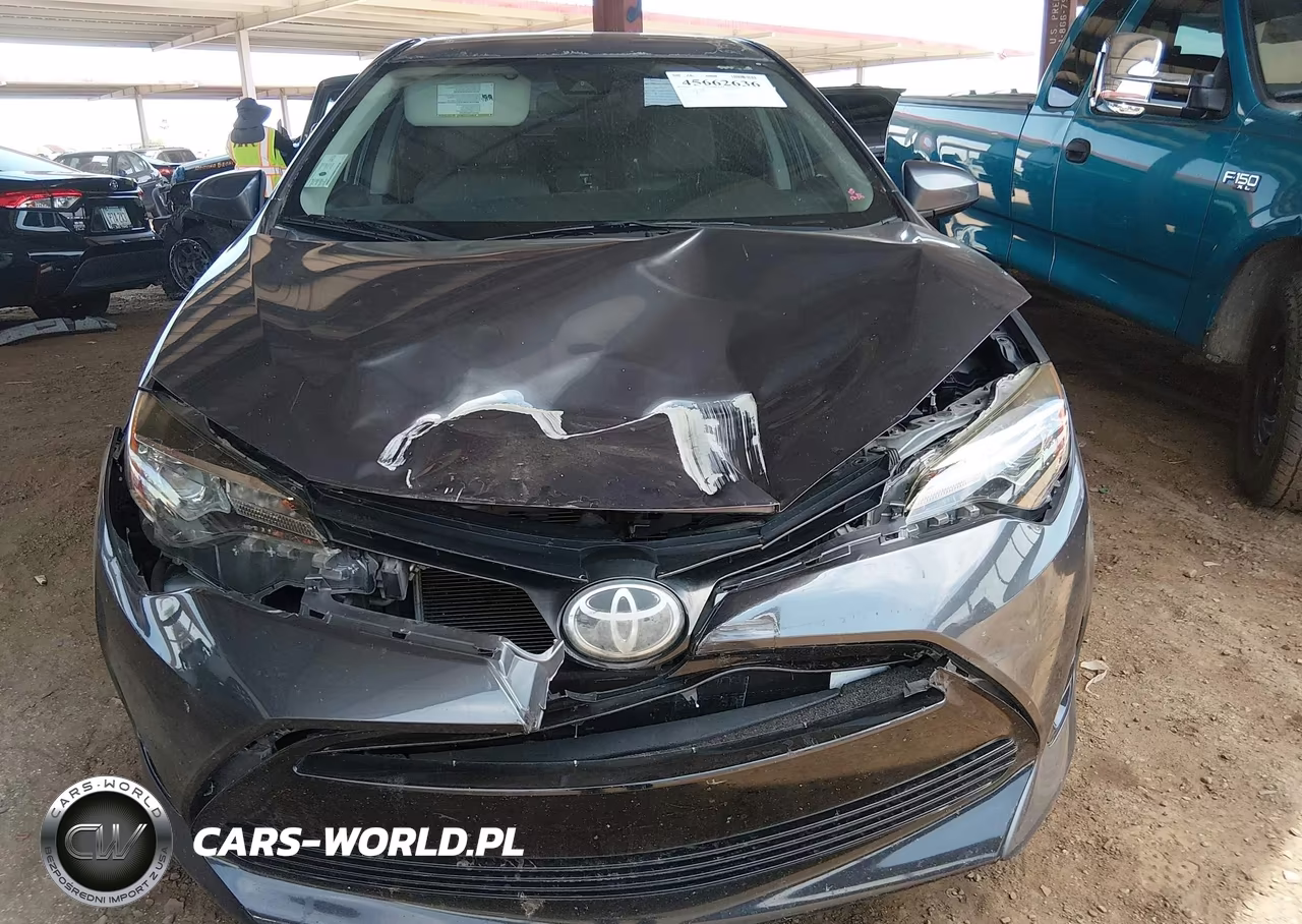 2019 Toyota Corolla Le VIN:5YFBURHE2KP877745 - 11