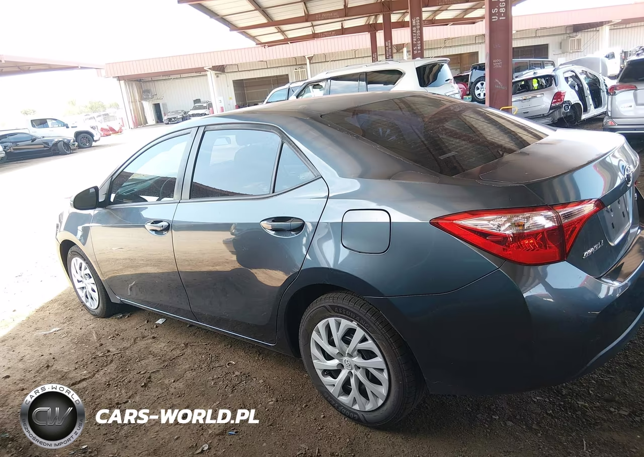 2019 Toyota Corolla Le VIN:5YFBURHE2KP877745 - 13