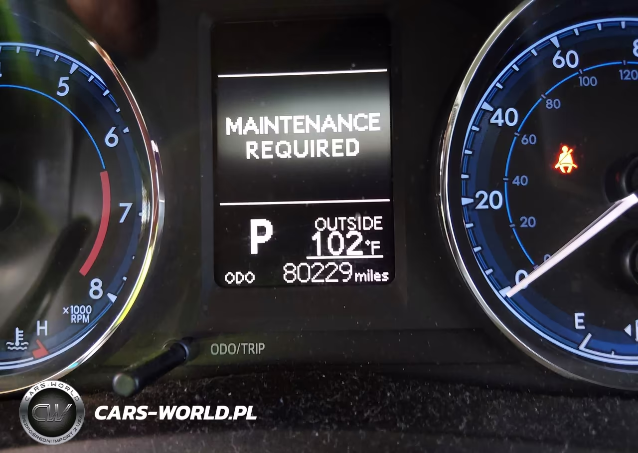 2019 Toyota Corolla Le VIN:5YFBURHE2KP877745 - 14