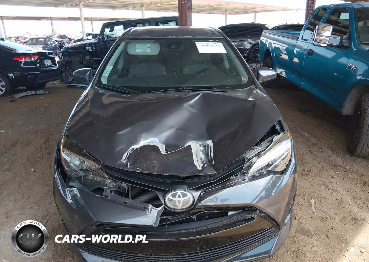 2019 Toyota Corolla Le VIN:5YFBURHE2KP877745 - 6
