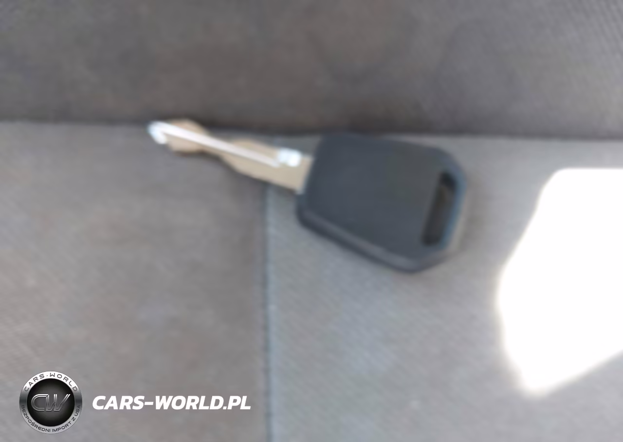 2006 Ford Escape Xls-Xls Manual VIN:1FMYU02Z66KA55659 - 11
