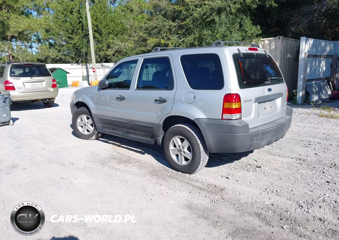 2006 Ford Escape Xls-Xls Manual VIN:1FMYU02Z66KA55659 - 3