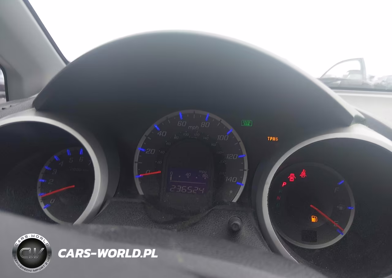 2010 Honda Fit Sport VIN:JHMGE8H43AS011245 - 7