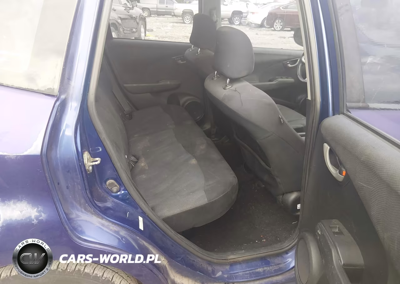 2010 Honda Fit Sport VIN:JHMGE8H43AS011245 - 8