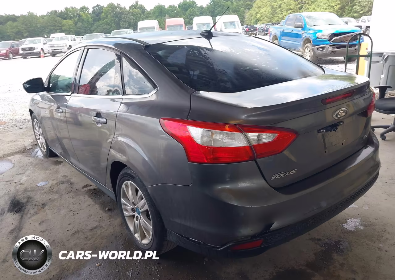 2012 Ford Focus Sel VIN:1FAHP3H26CL128502 - 3