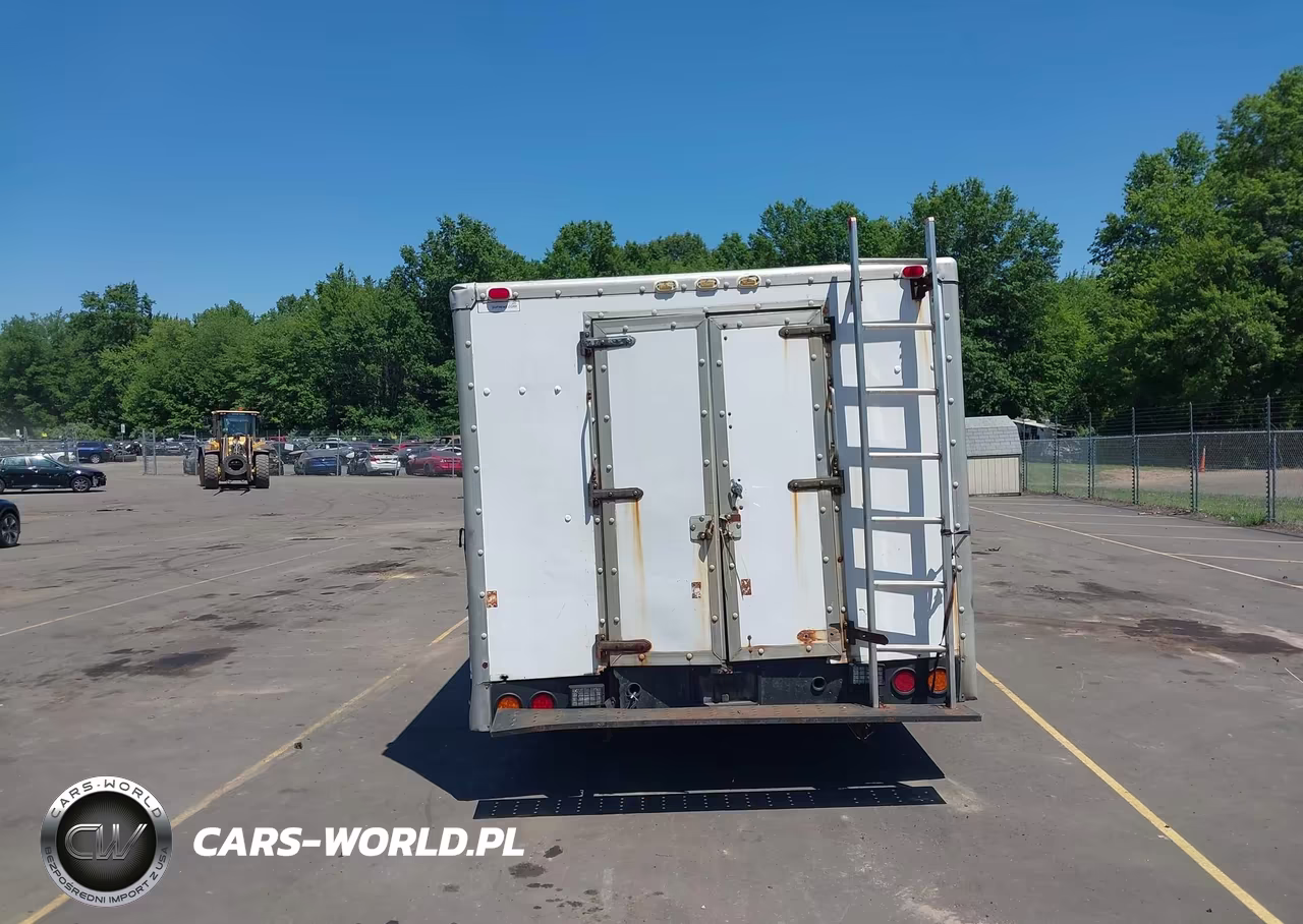 2000 Chevrolet Express Comm Cutaway VIN:1GBJG31R6Y1202723 - 15