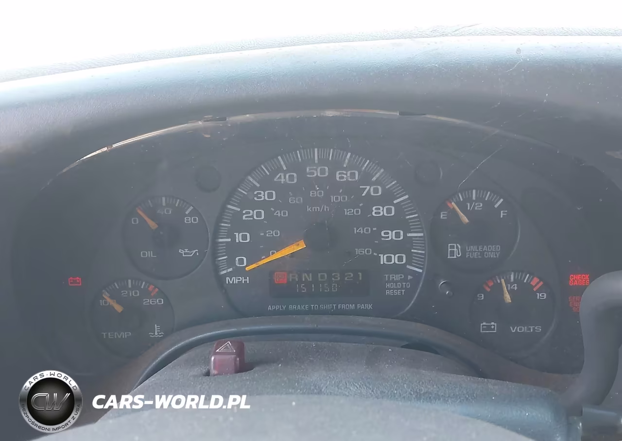 2000 Chevrolet Express Comm Cutaway VIN:1GBJG31R6Y1202723 - 5