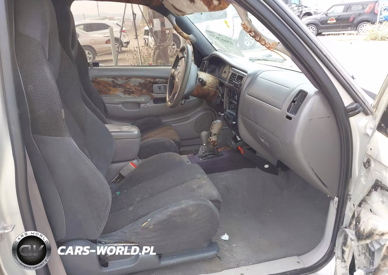 2004 Toyota Tacoma Base V6 VIN:5TEHN72N64Z424455 - 5