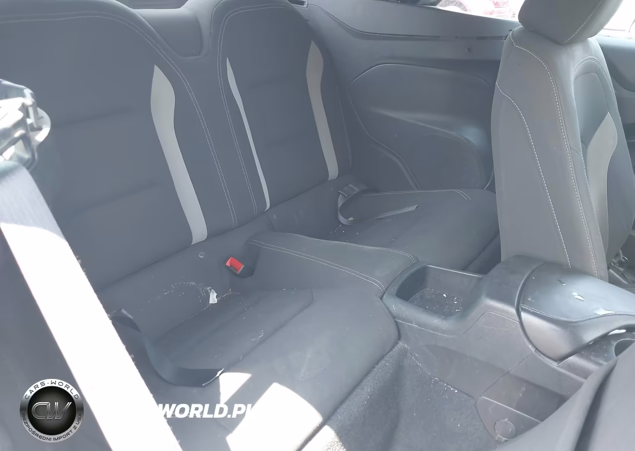 2020 Chevrolet Camaro Rwd 1Lt VIN:1G1FB3DX6L0119410 - 8