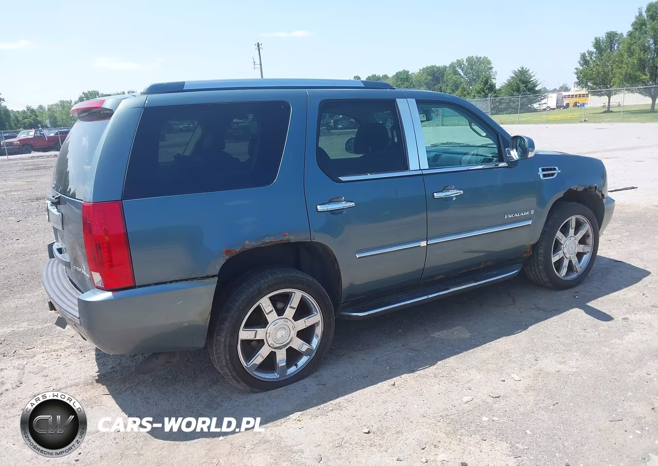 2008 Cadillac Escalade VIN:1GYFK638X8R263154 - 4