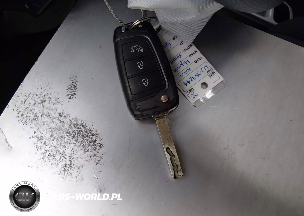 2020 Hyundai Venue Se VIN:KMHRB8A31LU057244 - 11