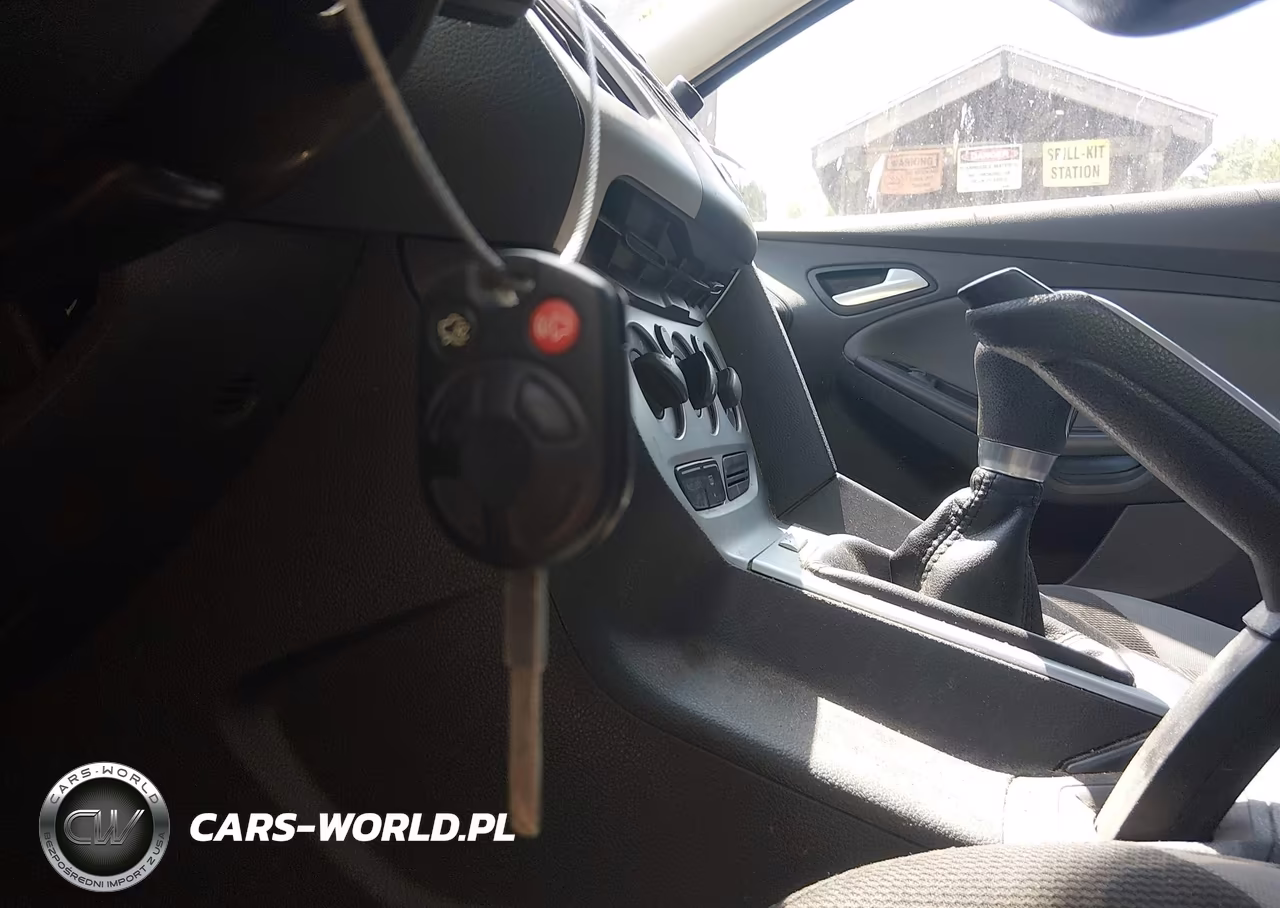 2013 Ford Focus Se VIN:1FADP3F23DL258076 - 11