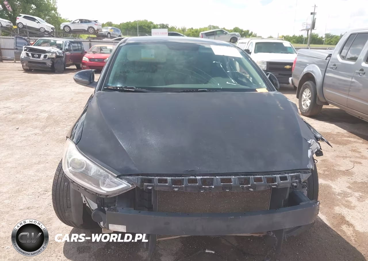 2017 Hyundai Elantra Se VIN:5NPD74LF2HH110390 - 12