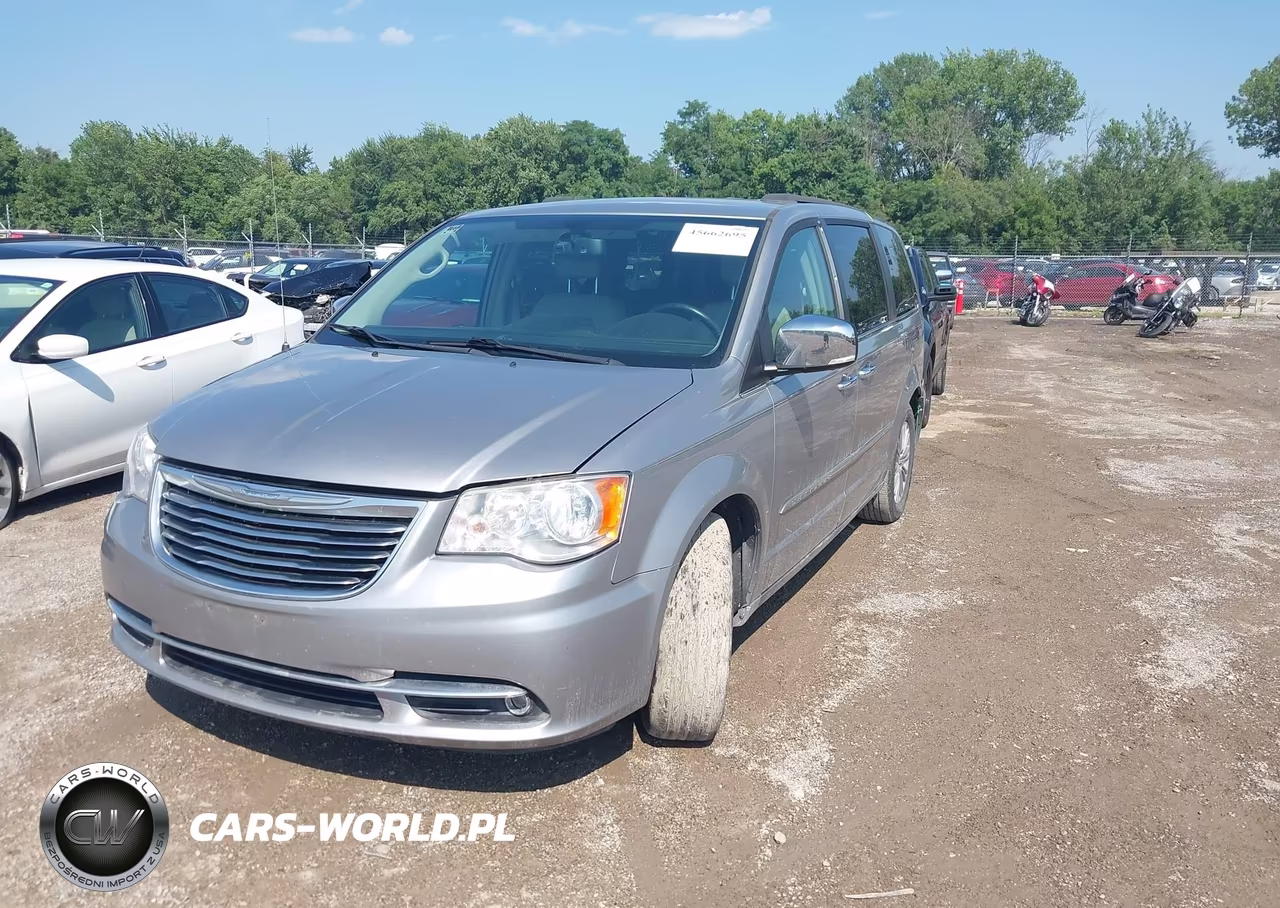 2015 Chrysler Town & Country Touring-L VIN:2C4RC1CGXFR731286 - 2