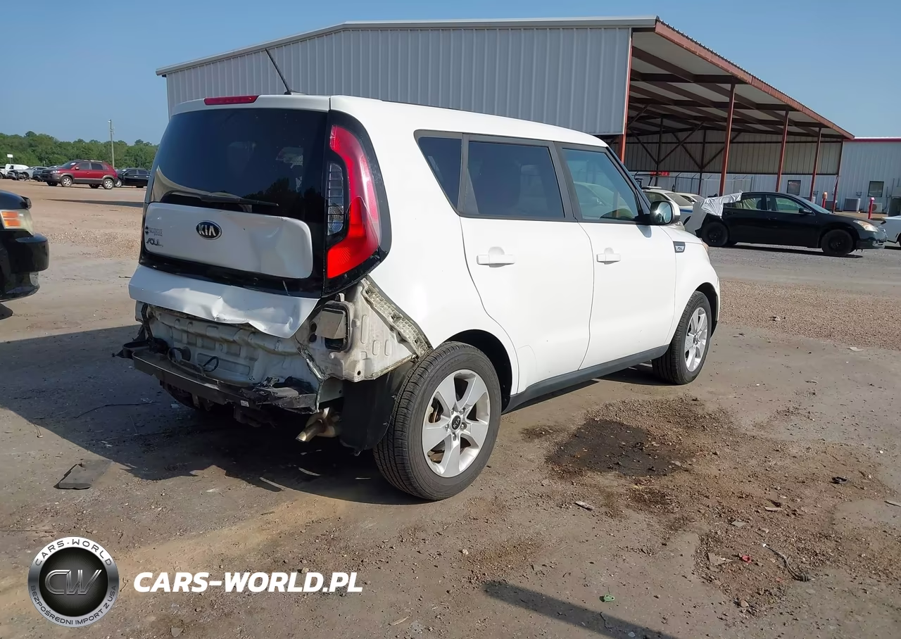 2018 Kia Soul VIN:KNDJN2A2XJ7555516 - 4